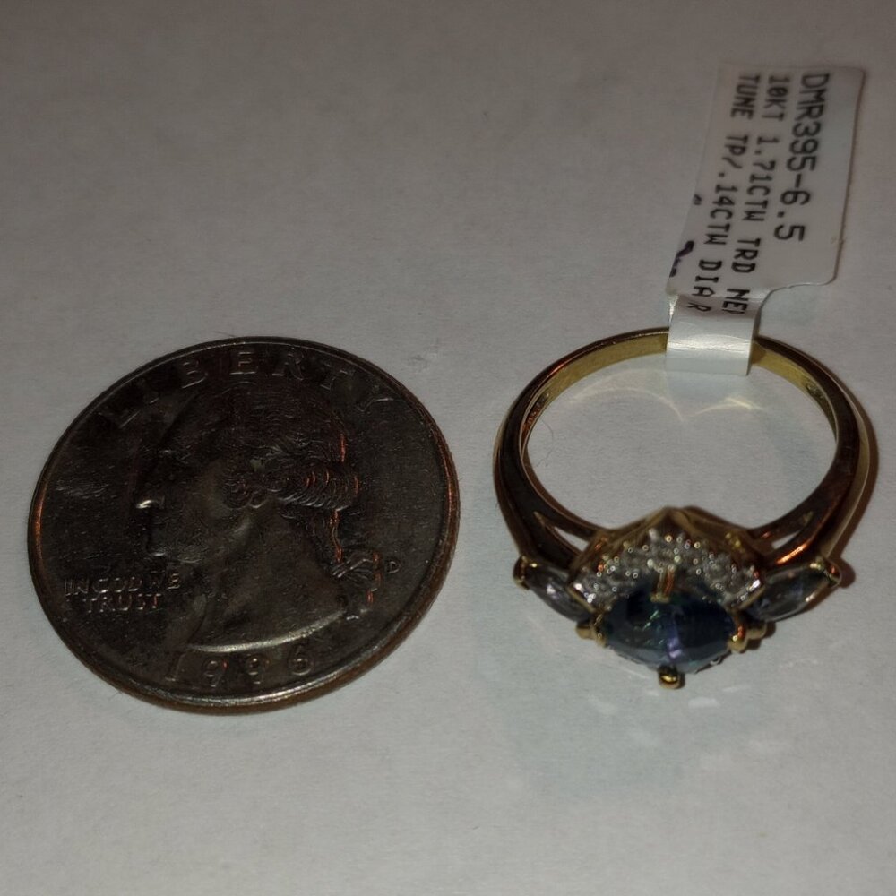 LAST ONE - 10Kt Yellow Gold Topaz and Diamond Ring - Picture 7 of 7